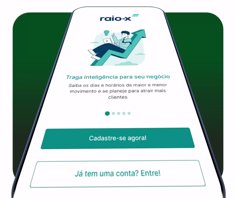 Foto de um celular inclinado, mostrando a tela do aplicativo Raio-x.